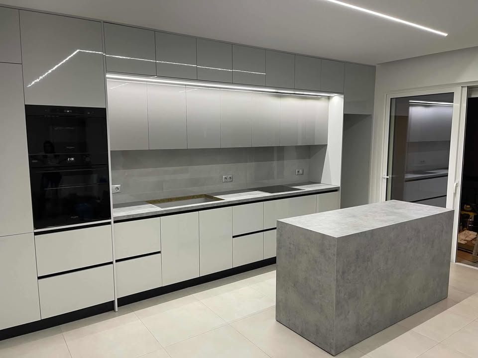 WoodX Designs — έργο ξυλουργικής